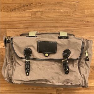 Eddie Bauer x Ford Tan Canvas Men's Duffle Bag Leather Details
